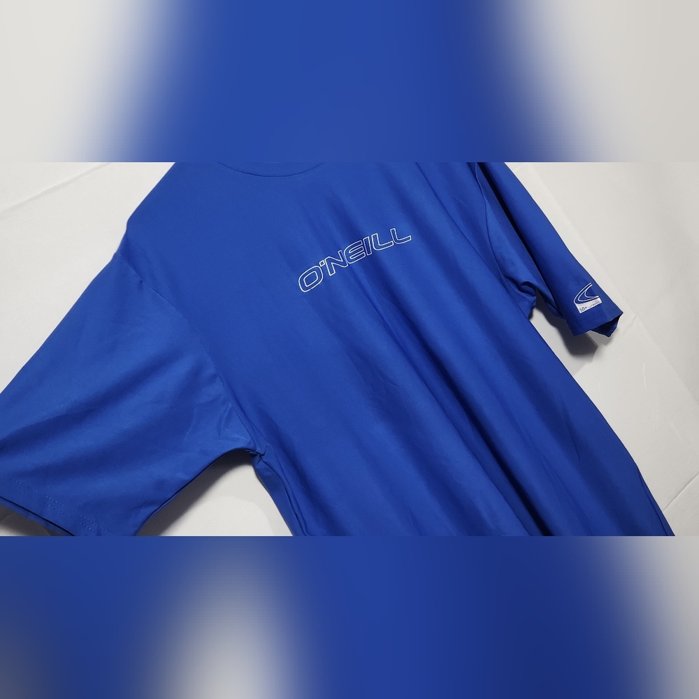 🌸 3/$25 🌸 O'Neill Men's Swim Shirt-Size L - Picture 5 of 6